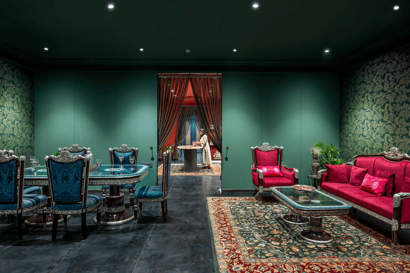 The Sovereign Salon Suite